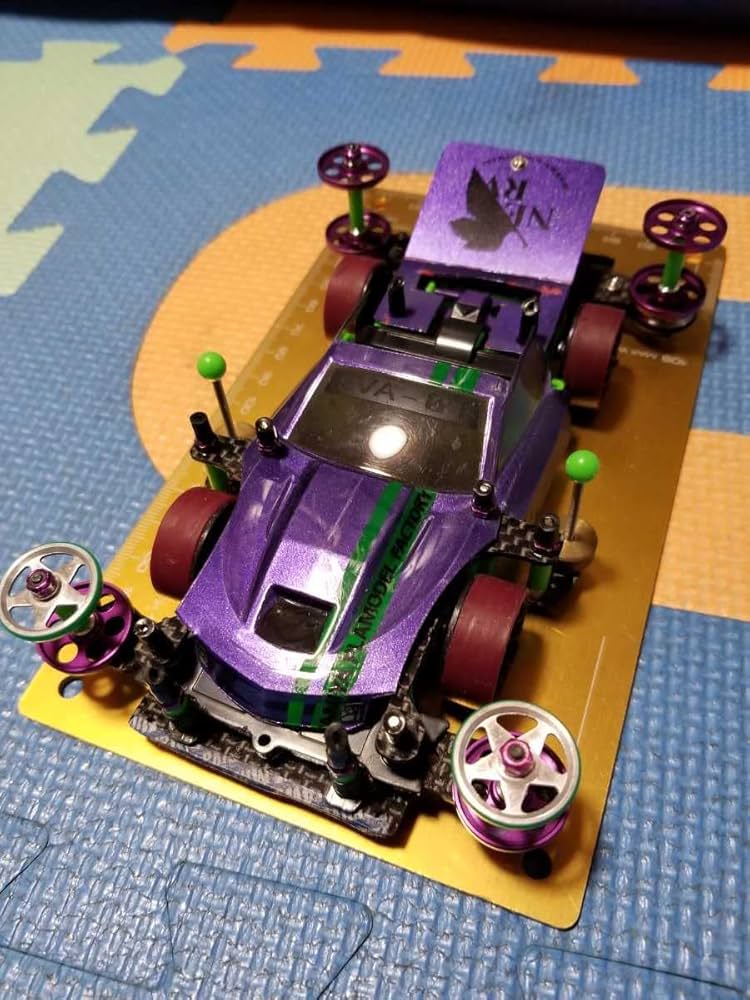 ミニ四駆　MSフレキ　フロントAT段下スラダン　1軸アンカー　社外カーボン② ミニ四駆 MSフレキ フロントAT段下スラダン 1軸アンカー 社外